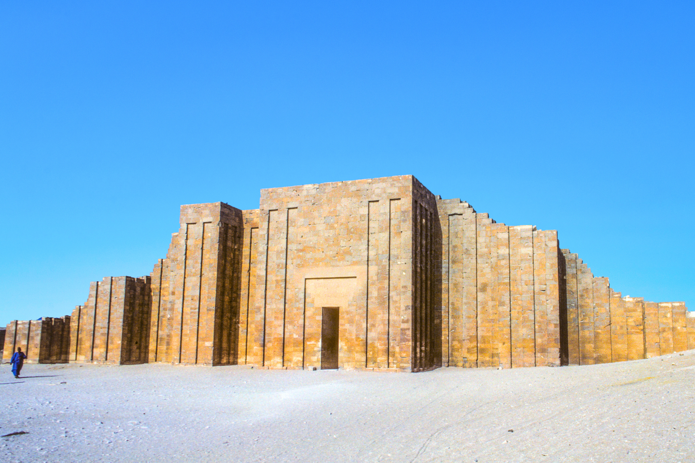 30_Saqqara_Necropolis[1].webp